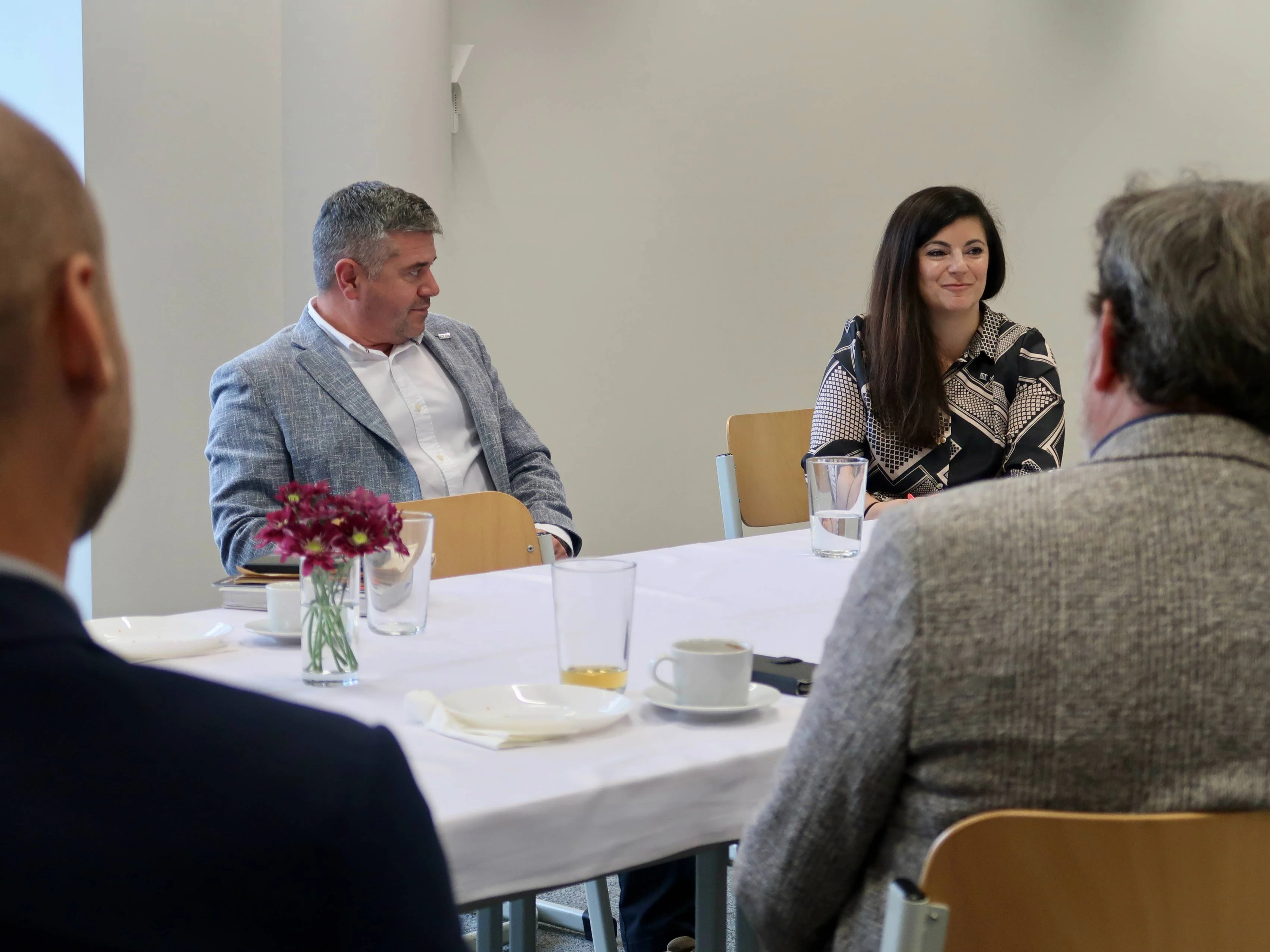 When schools change, people change too. And that was exactly what the third EduLeaders Club breakfast was about.