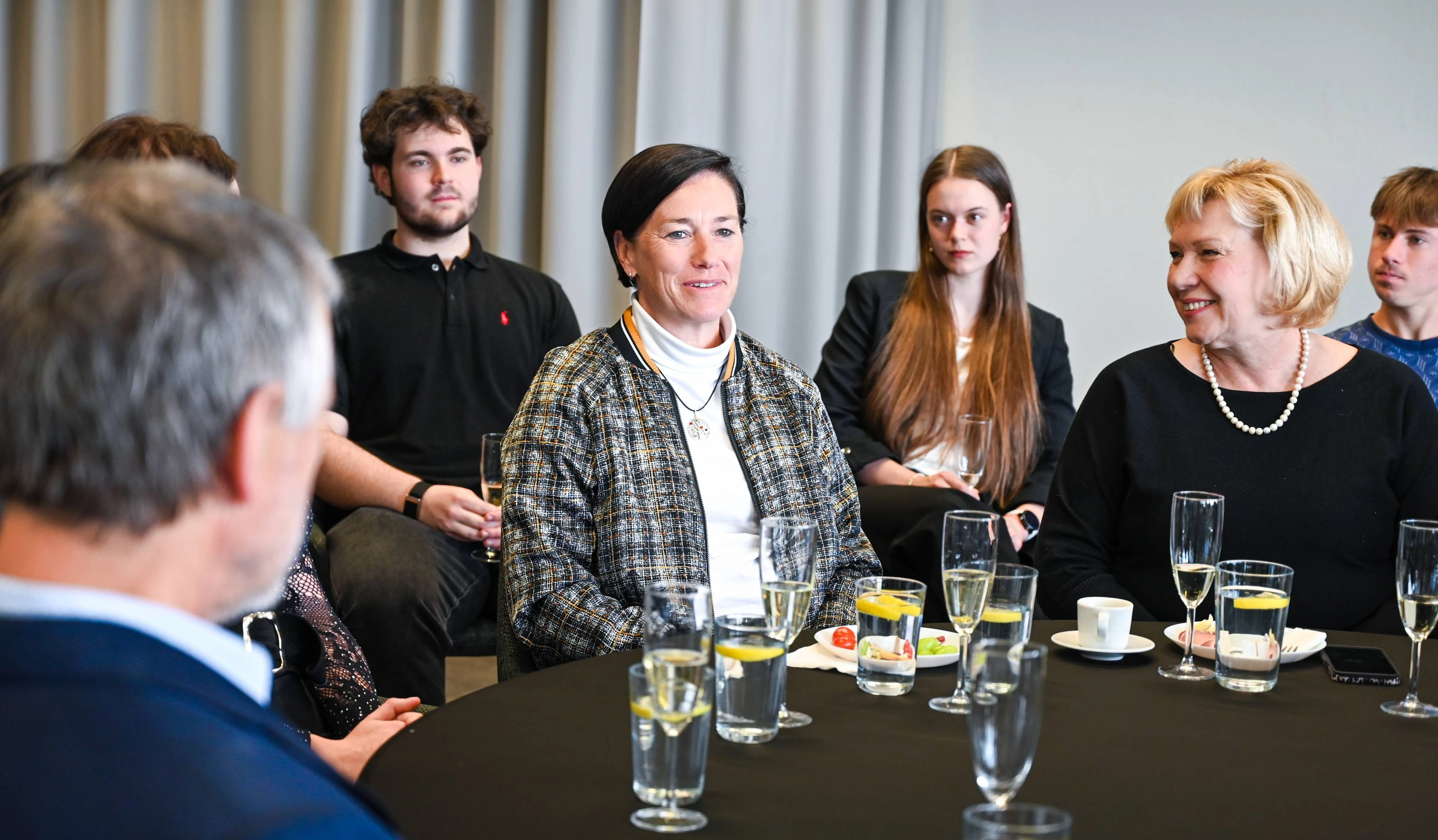 The Era of Monologues in Business Is Over. The Age of Listening Begins